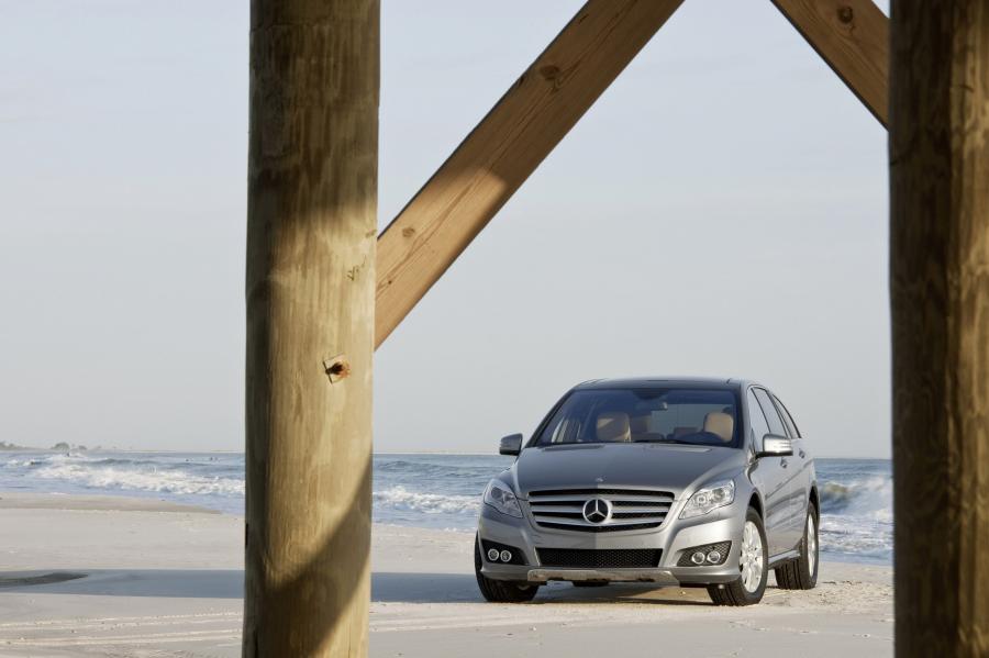  Mercedes-Benz R-Class 2011 года  (фото 89 из 186)